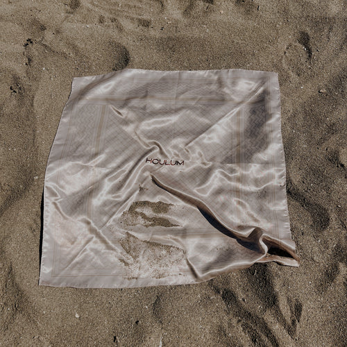 Scarf 70×70 – Beige