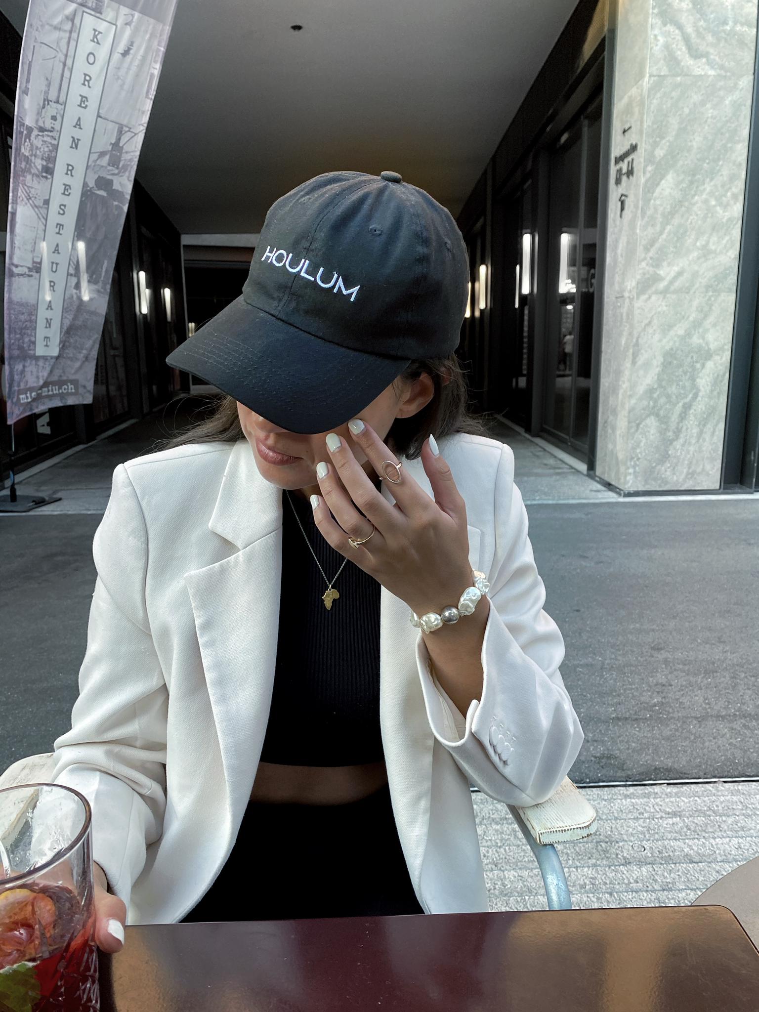 The Elegance Warrior Cap – black